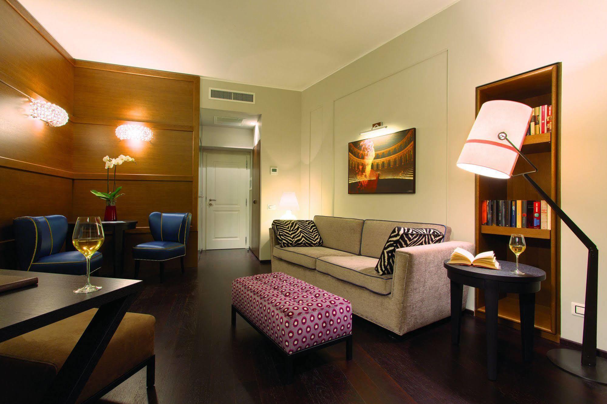 Stendhal Luxury Hotel 4*