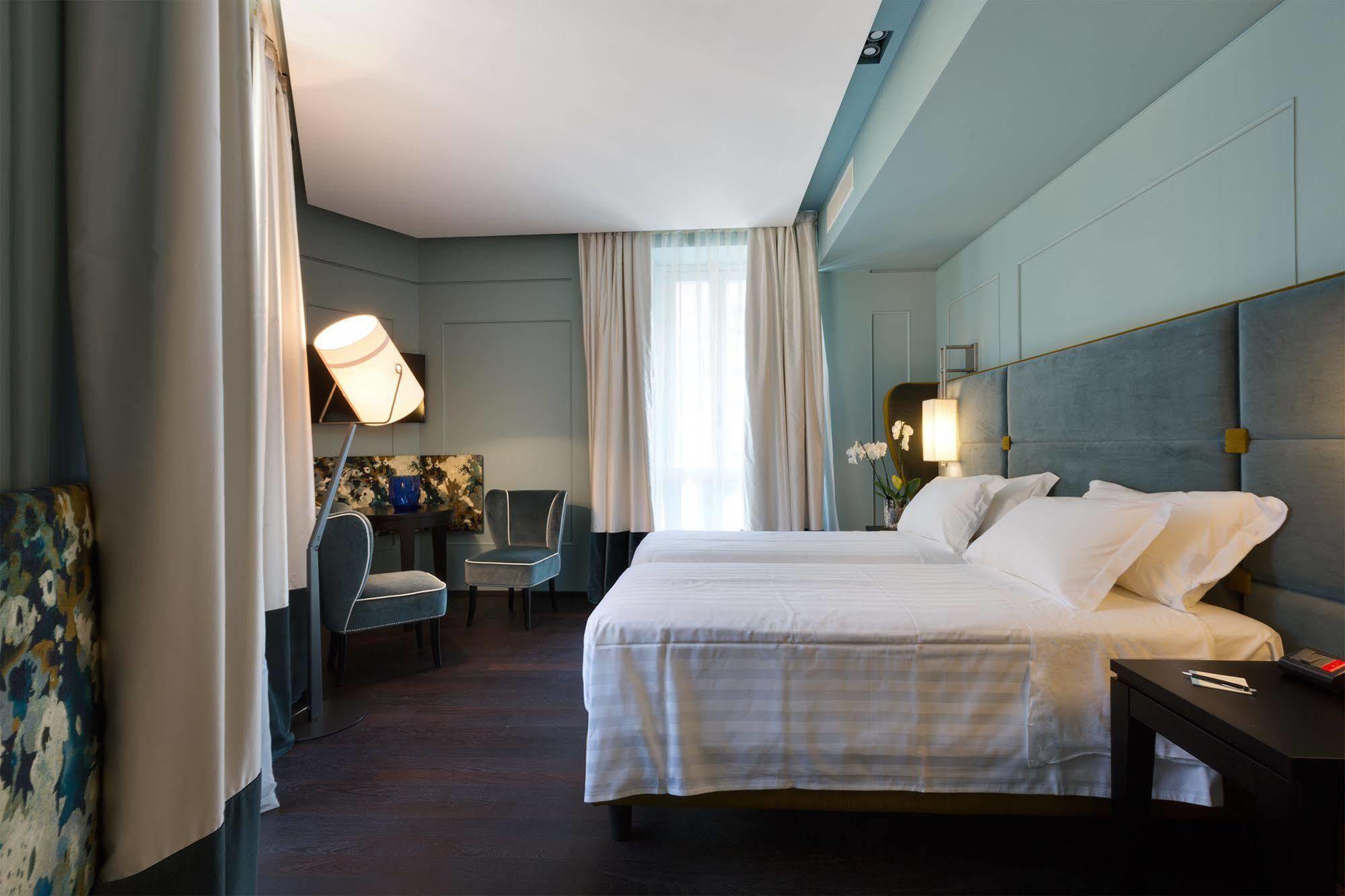 Stendhal Luxury