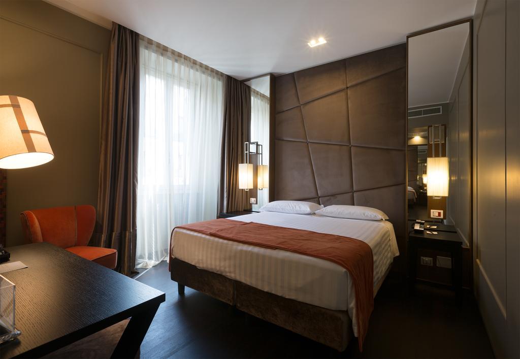 Stendhal Luxury Suites 4* Roma